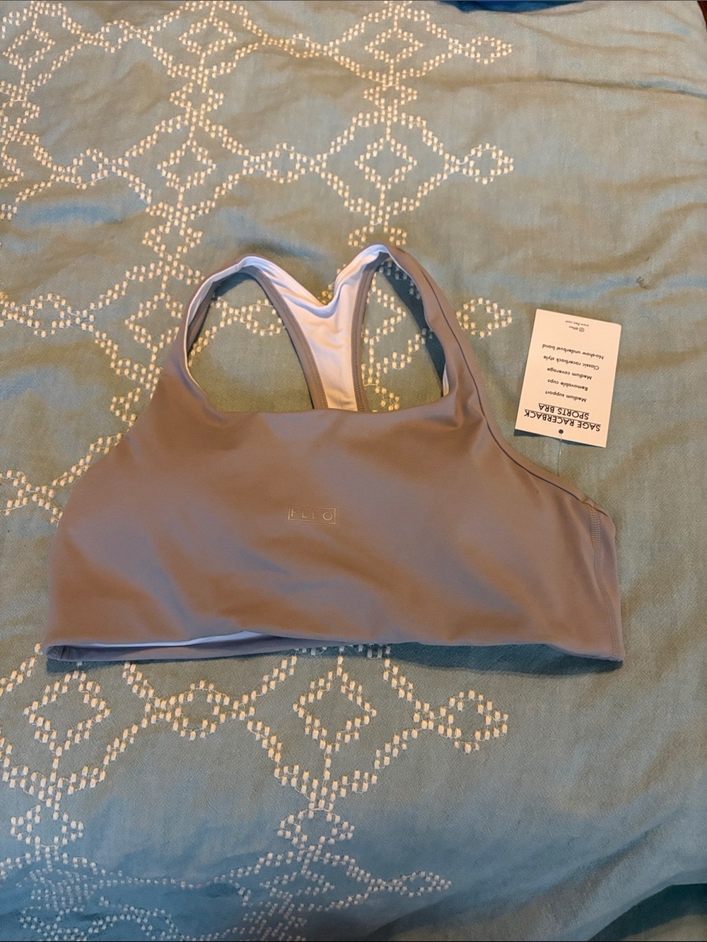 NWT Fleo racer back sports bra